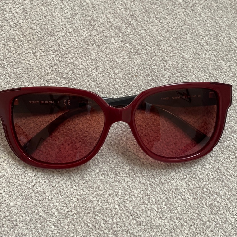 Tory Burch maroon sunglasses with dark grey sides
